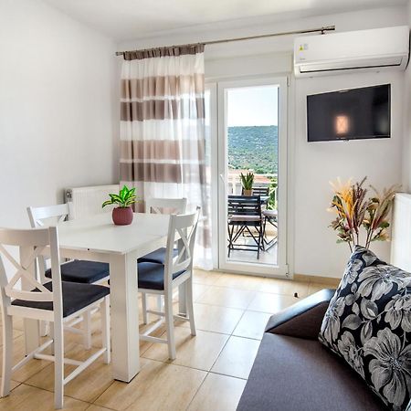 House Litsa 2 In Potos Apartment Exterior photo